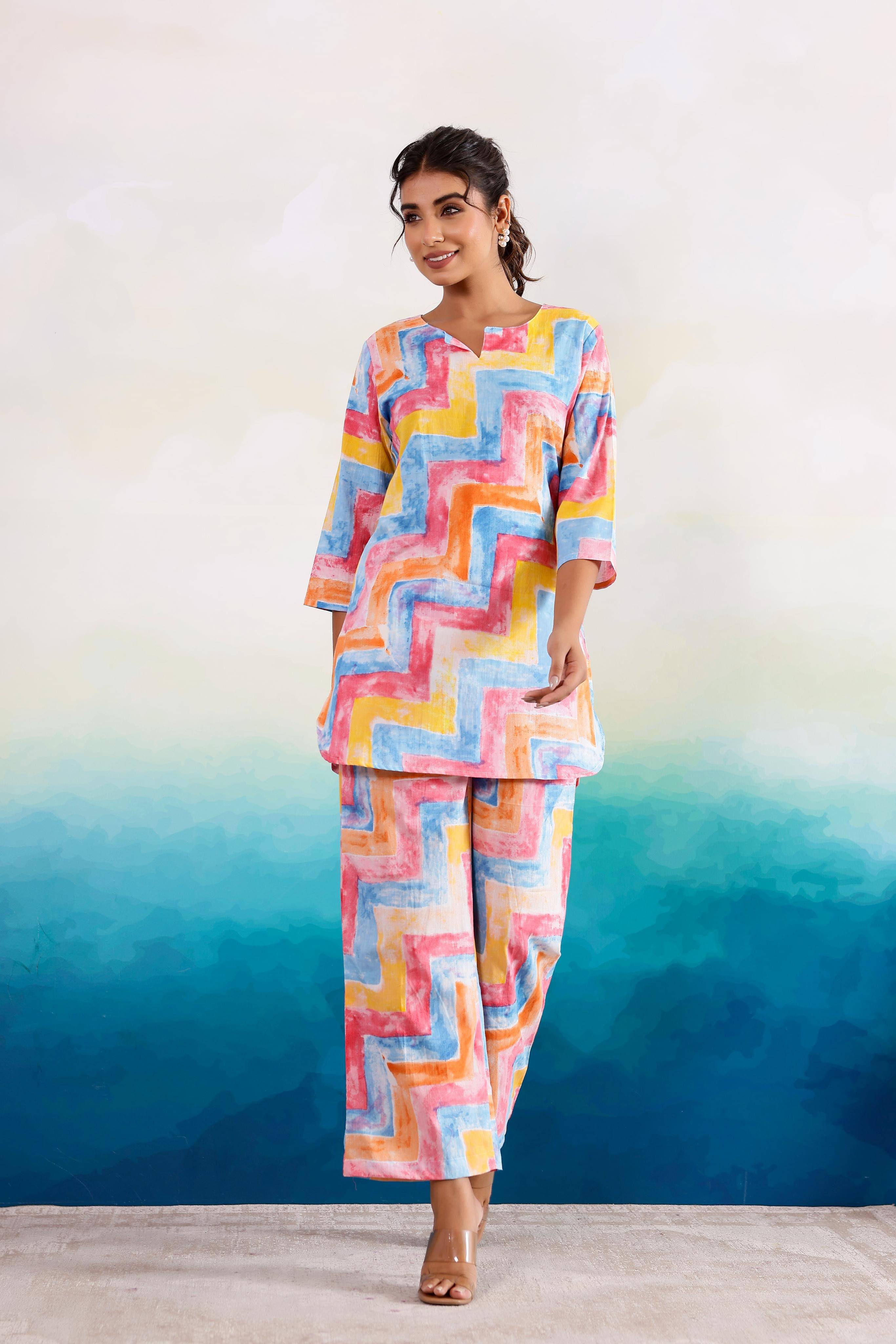     			Label Flavia Women Printed Tunic With Palazzos Co-Ord Set ( Multicolor )