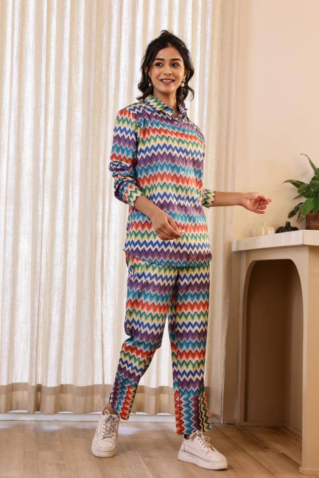     			Label Flavia Women Printed Tunic With Trousers Co-Ord Set ( Multicolor )