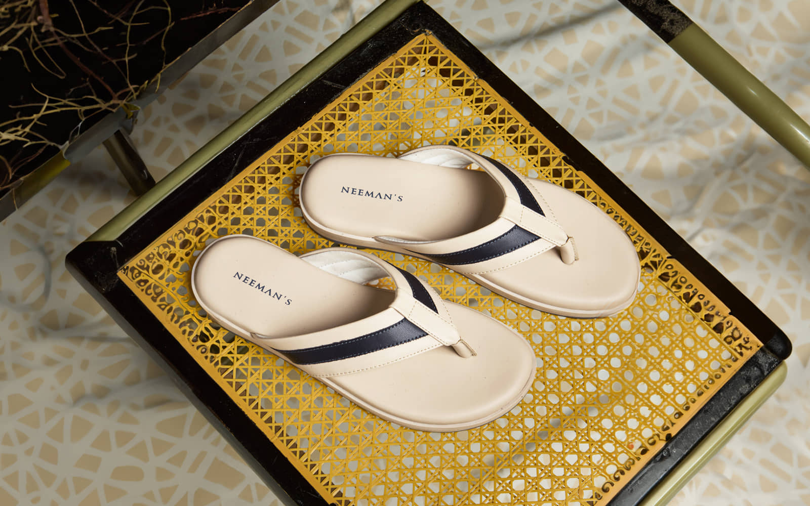 Neemans Indo-Western Flips Off White Men's Thong Flip Flop