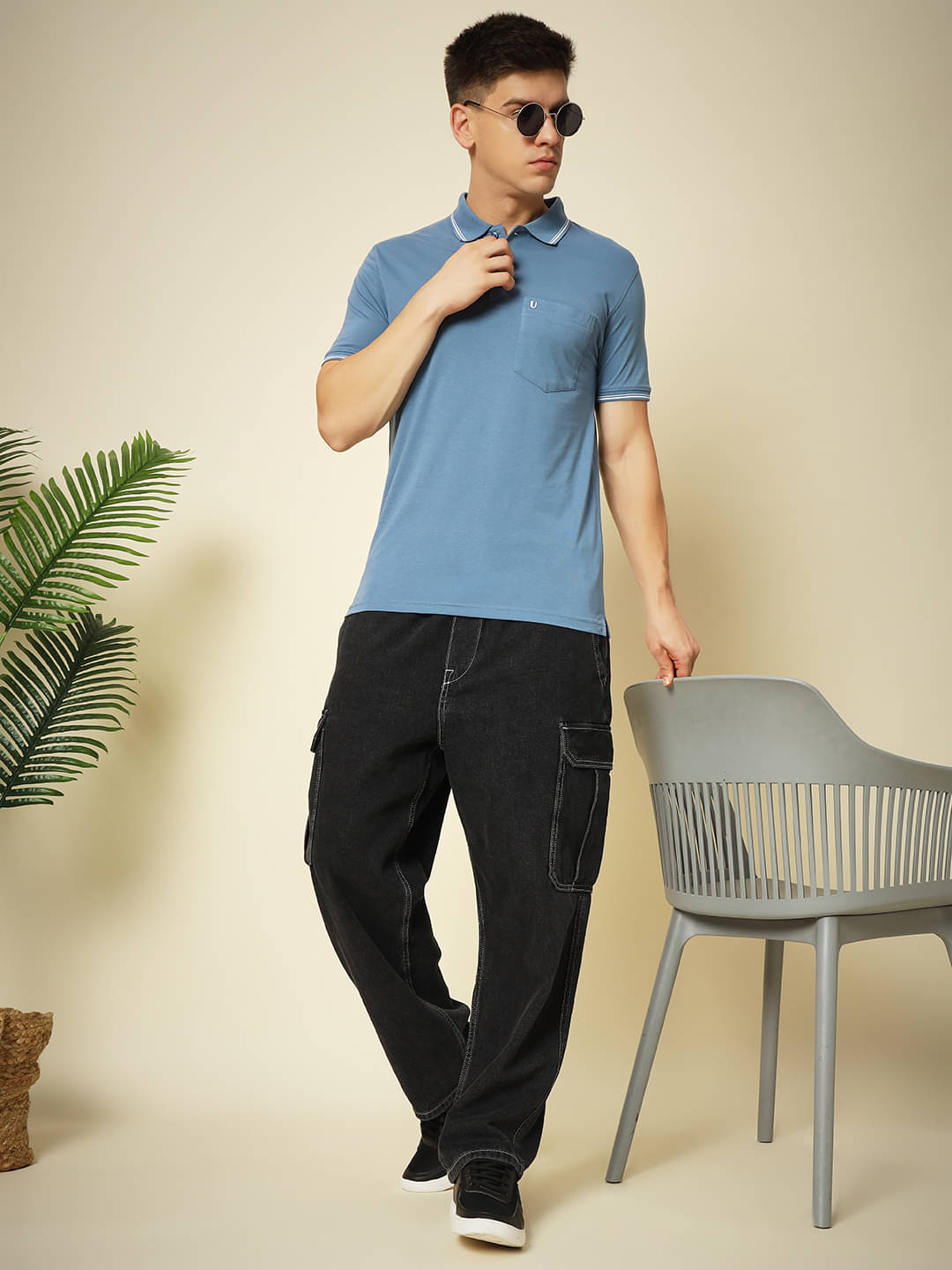 UNIBERRY Pack of 1 Cotton Blend Regular Fit Solid Half Sleeves Men's Polo T Shirt ( Grey )     			UNIBERRY Pack of 1 Cotton Blend Regular Fit Solid Half Sleeves Men's Polo T Shirt ( Grey )