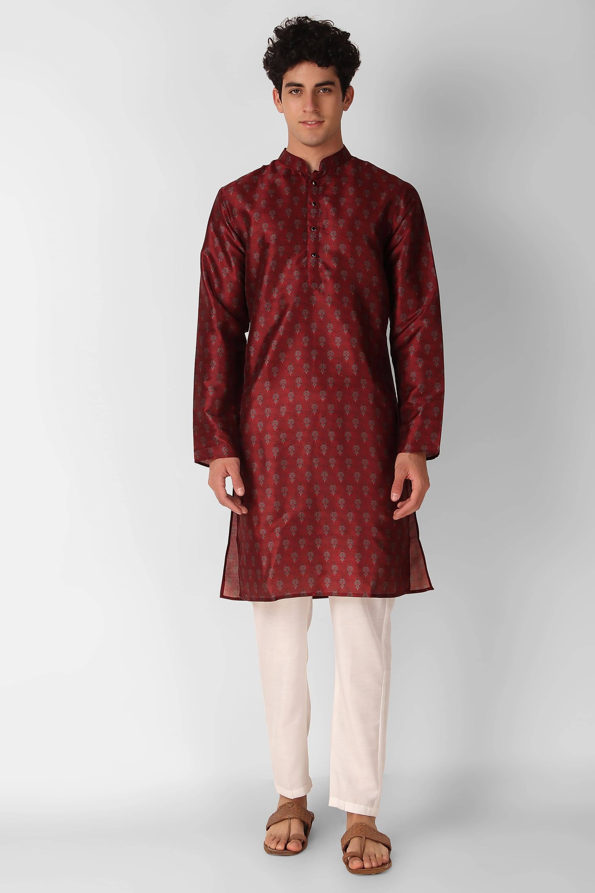     			koshin Maroon Silk Regular Fit Men's Kurta Pyjama Set ( Pack of 1 )