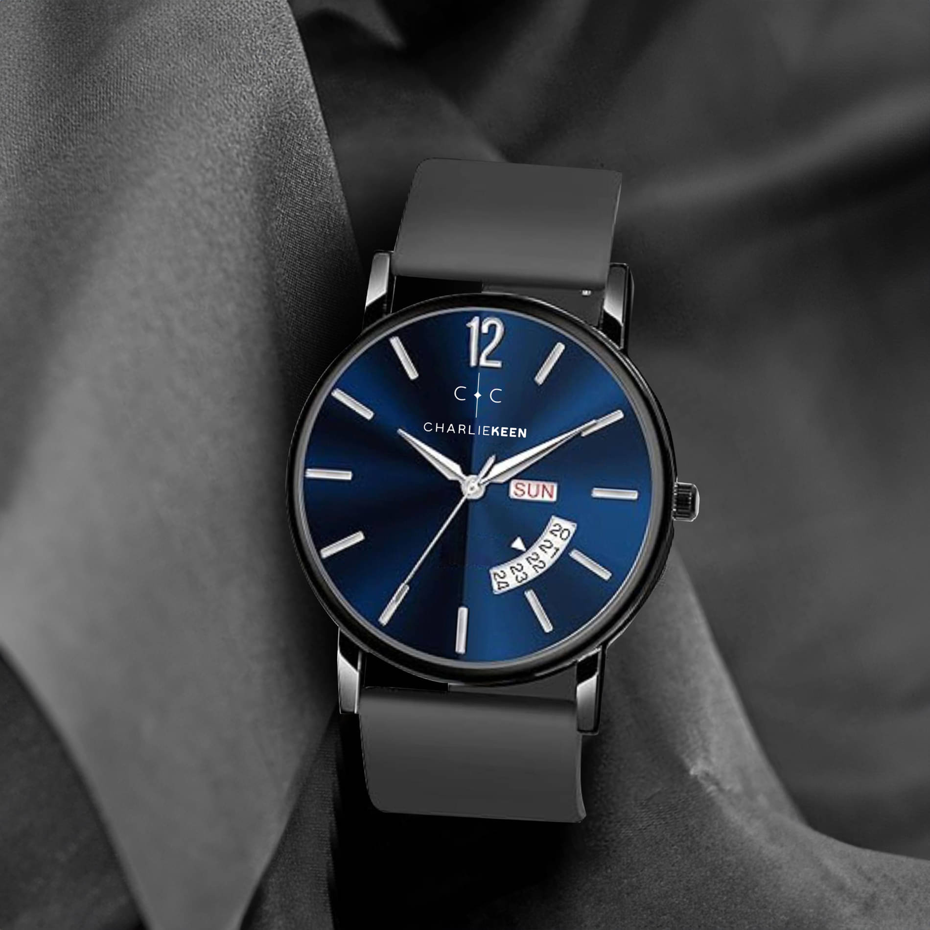     			CHARLIEKEEN Black Silicon Analog Men's Watch