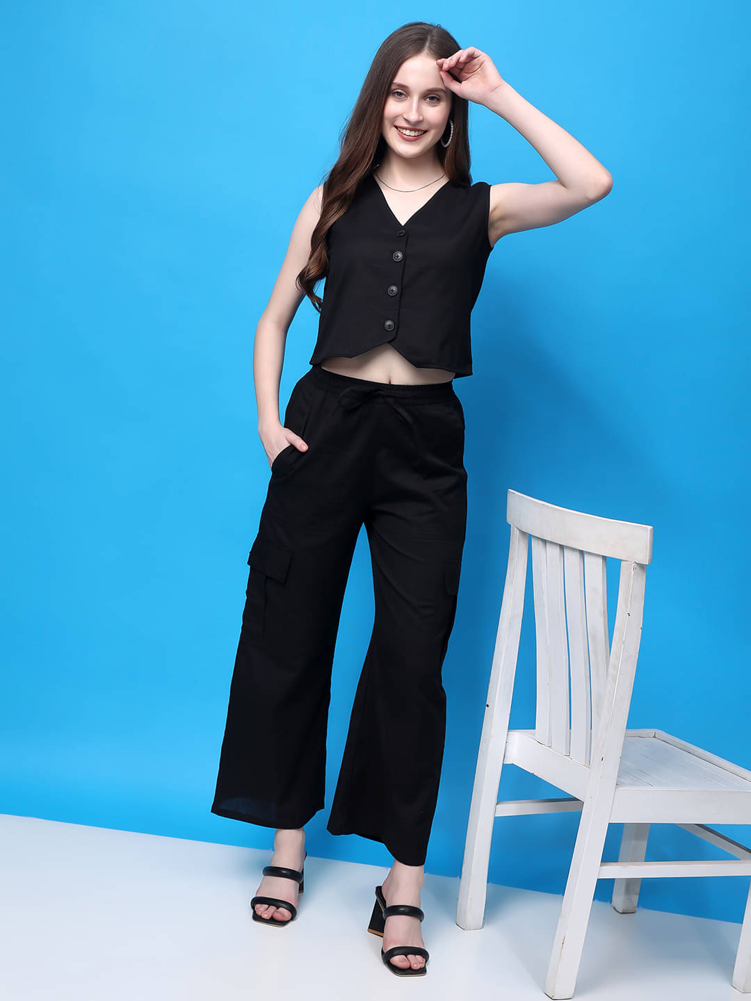     			FASHJONS 360 Women Solid Coat With Trousers Co-Ord Set ( Black )