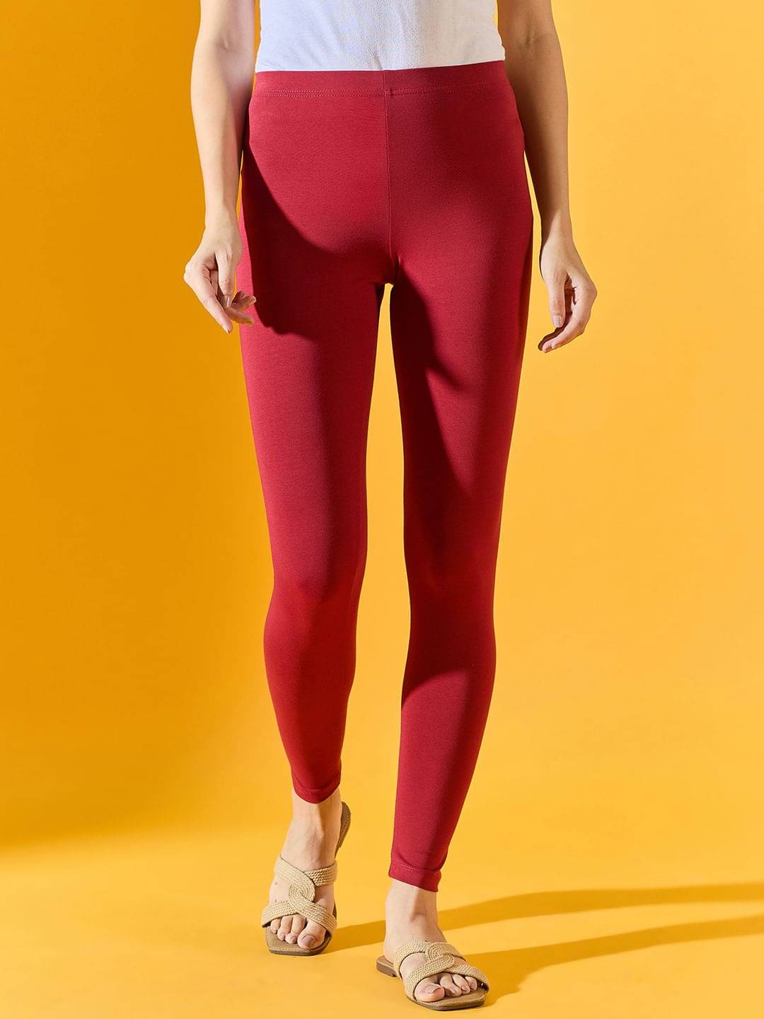     			98 Degree North - Maroon Cotton Women's Leggings ( Pack of 1 )