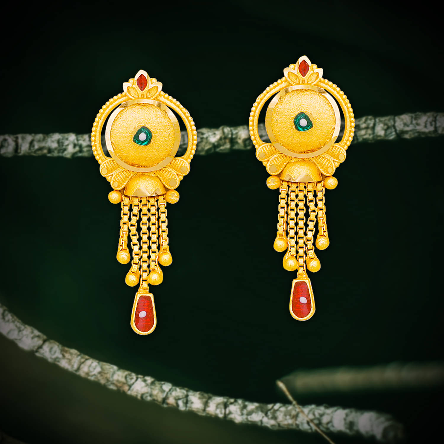     			Drashti Collection Golden Stud Earrings ( Pack of 1 )