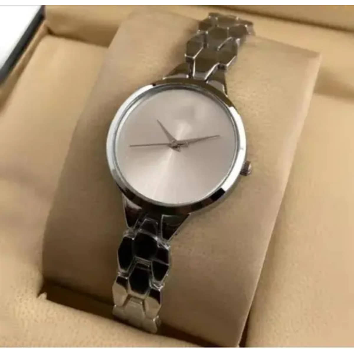EEWHI Silver Metal Analog Womens Watch