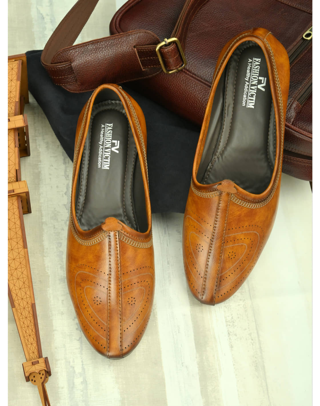 Fashion Victim Brown Men's Jutti - Ethnic Shoes | Buy online on ZillyBuy