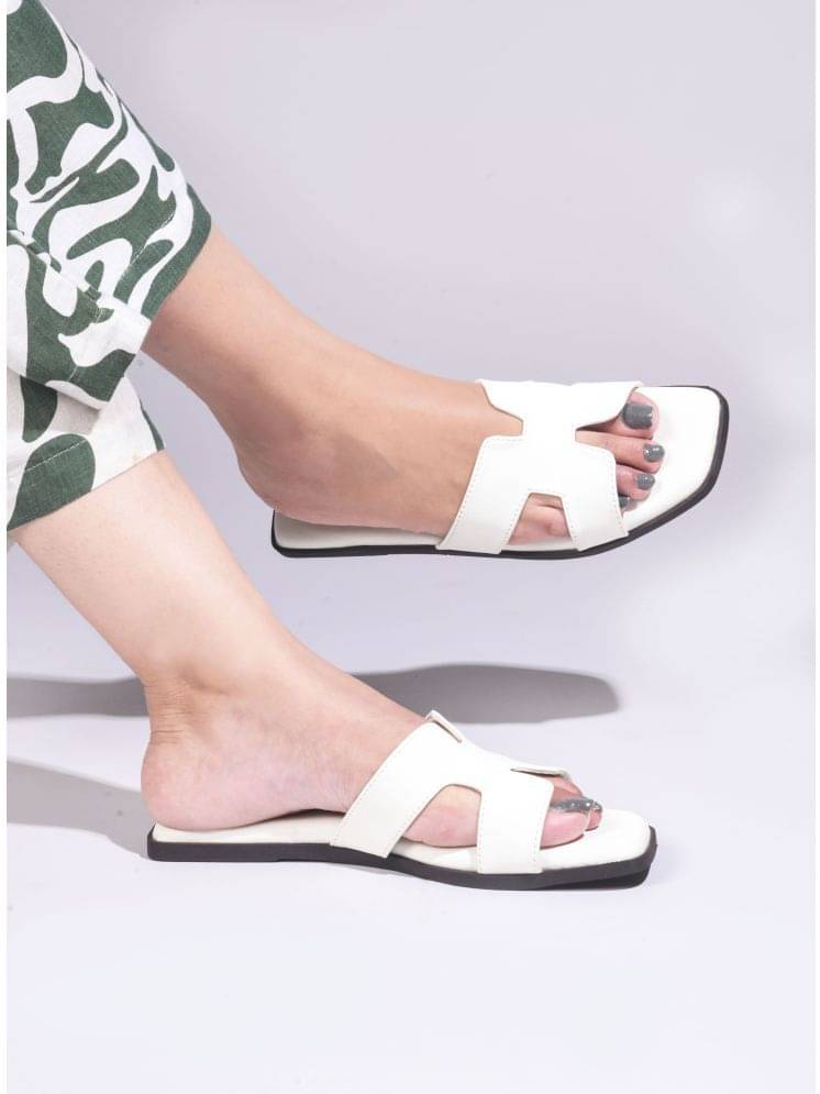 JM Looks White Women's Flats JM Looks White Women's Flats
