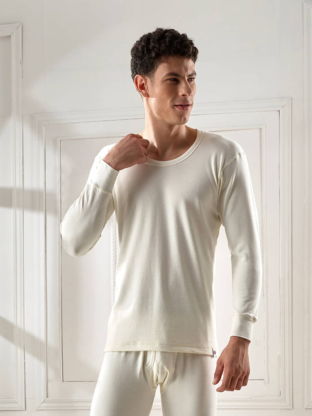 Lux Inferno Pack of 1 Cotton Thermal Tops For Men's ( White ) Lux Inferno Pack of 1 Cotton Thermal Tops For Men's ( White )