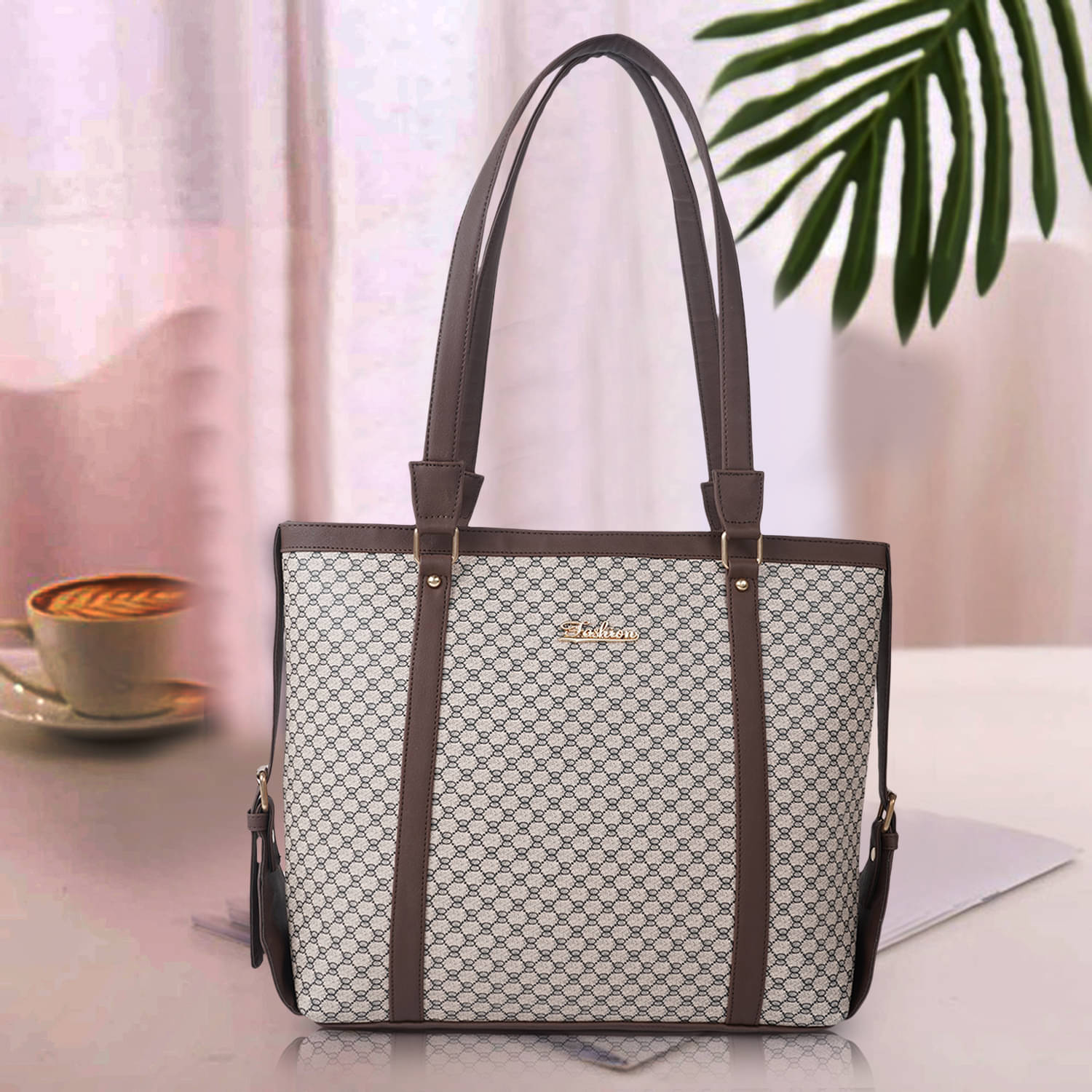     			Pearluxis Handheld Bag PU Set of 1 ( Beige )