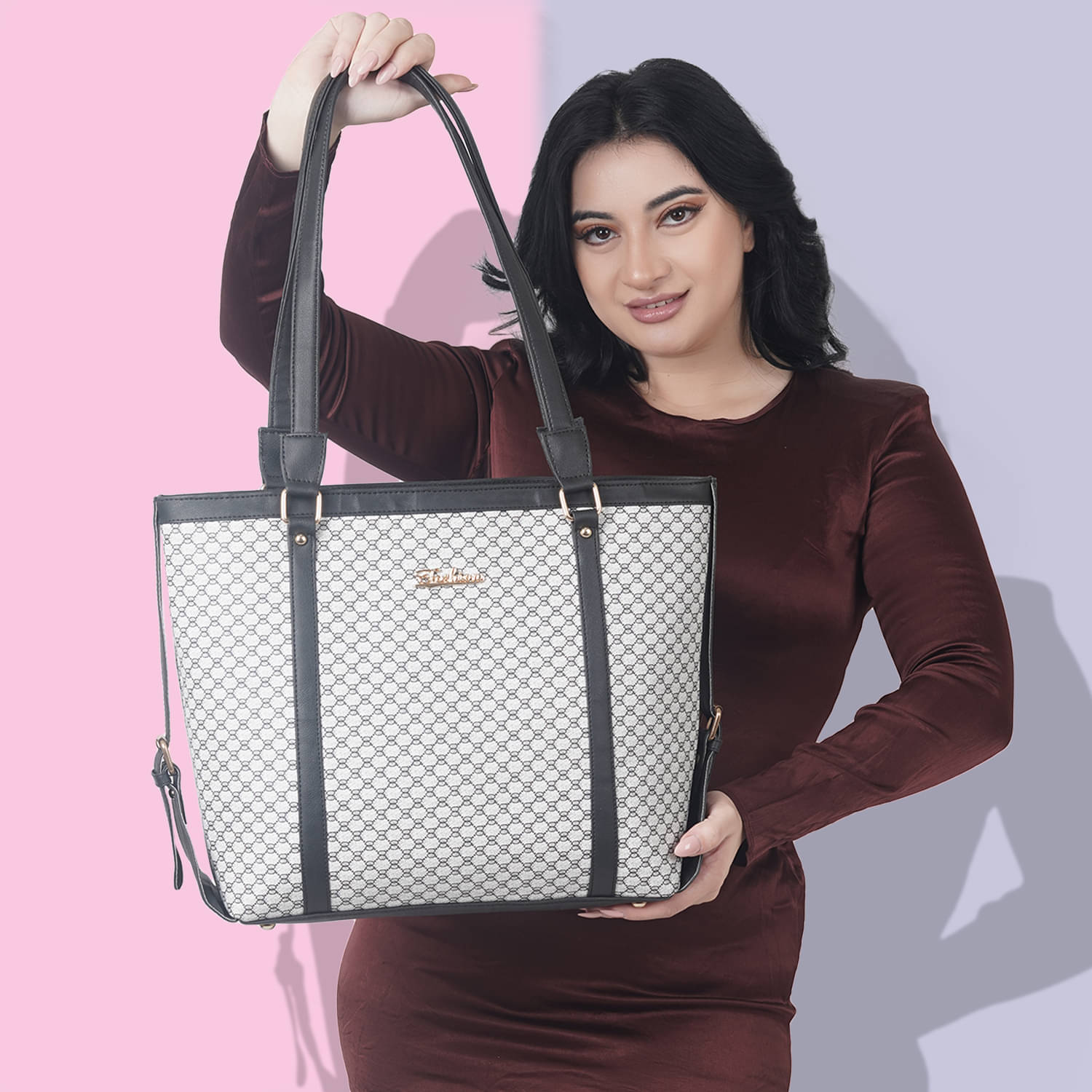     			Pearluxis Shoulder Bag Faux Leather Set of 1 ( White )