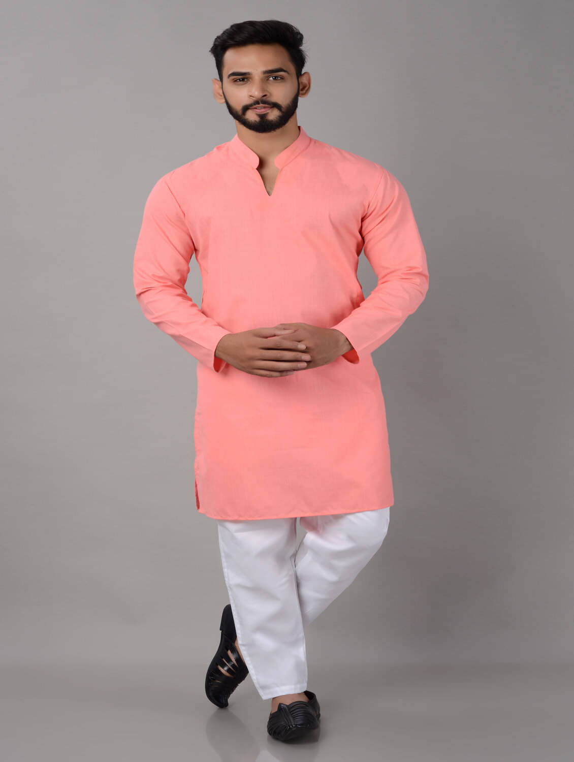 VILLAIN Pink Cotton Blend Regular Fit Men's Kurta Pyjama Set ( Pack of 1 ) VILLAIN Pink Cotton Blend Regular Fit Men's Kurta Pyjama Set ( Pack of 1 )