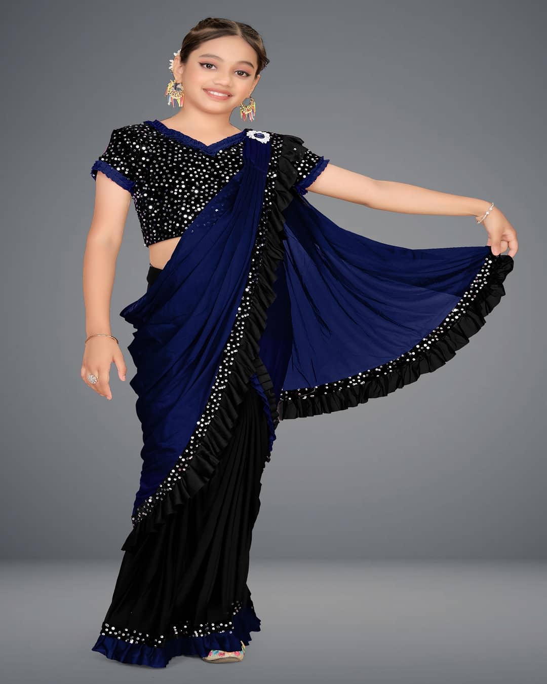 HARPITA Lycra Saree For Girls ( Navy Blue , Pack of 1 )