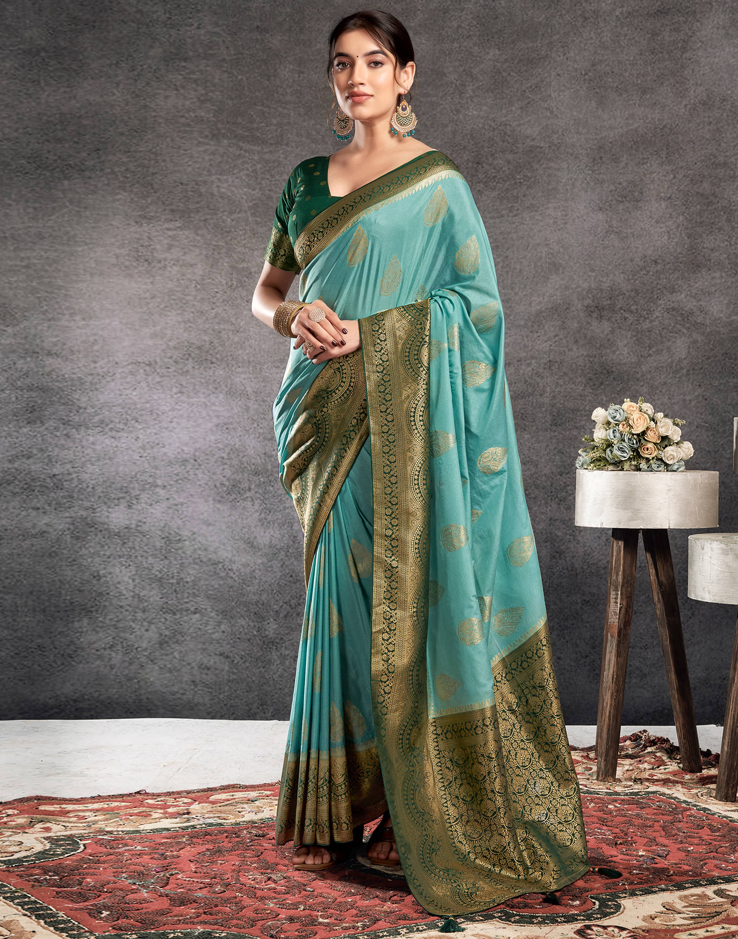     			Satrani Viscose Self Design Saree With Unstitched Blouse Piece ( Turquoise )