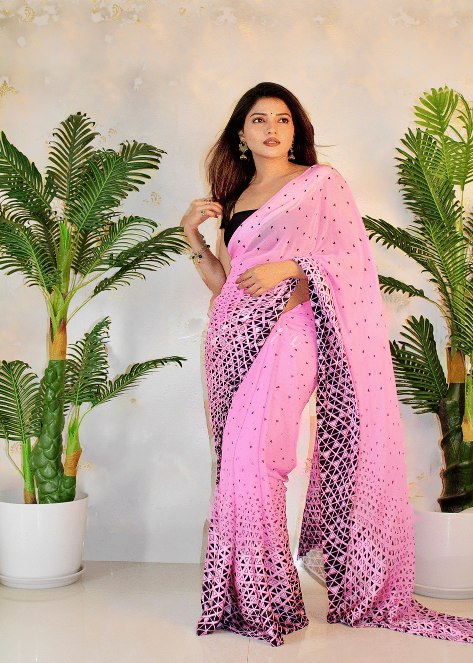 Sitanjali Georgette Printed Saree With Unstitched Blouse Piece ( Pink ) Sitanjali Georgette Printed Saree With Unstitched Blouse Piece ( Pink )