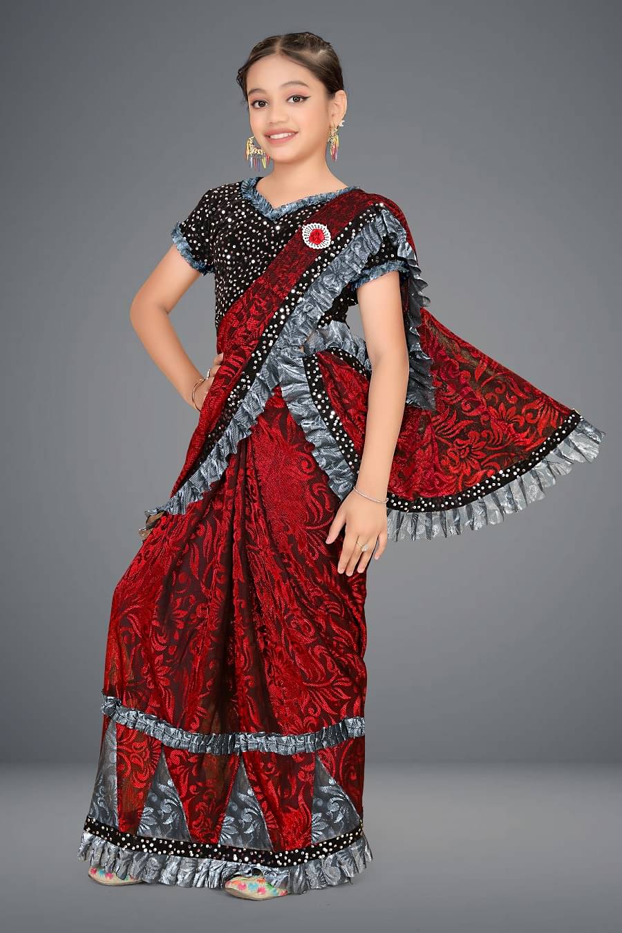     			HARPITA Lycra Saree For Girls ( Red , Pack of 1 )