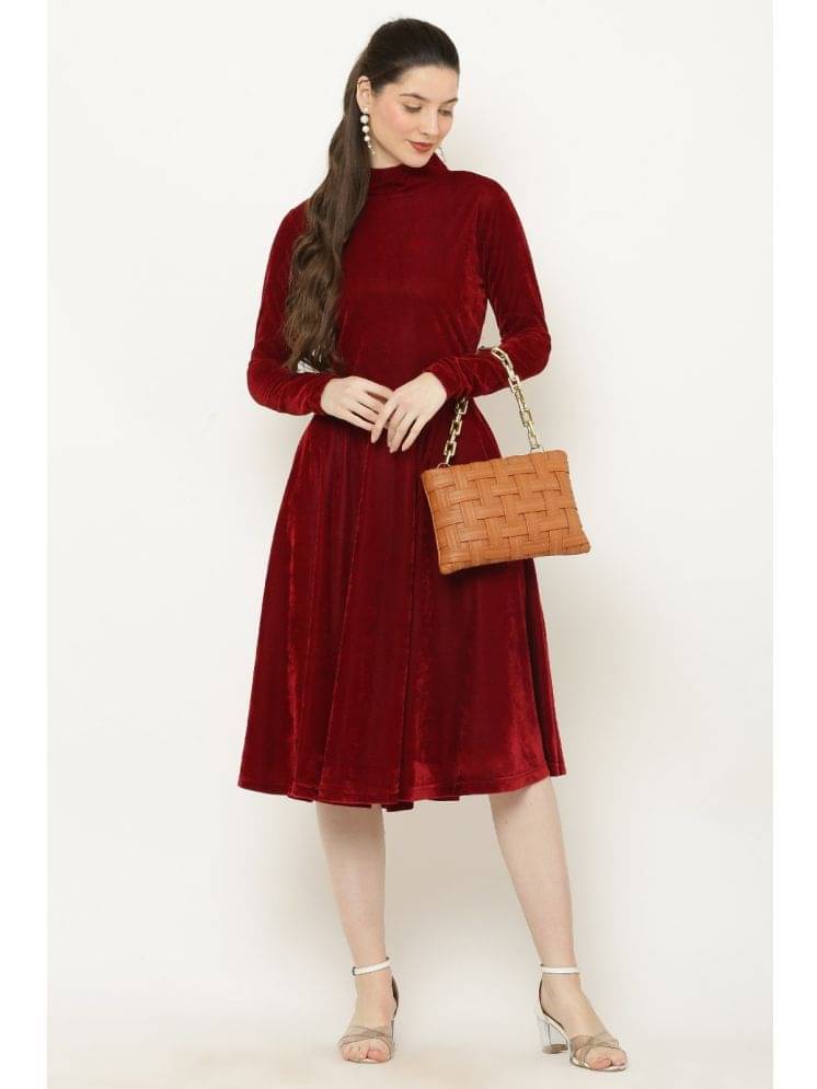     			vivient femme Women Velvet Solid Fit & Flare Dress ( Maroon )