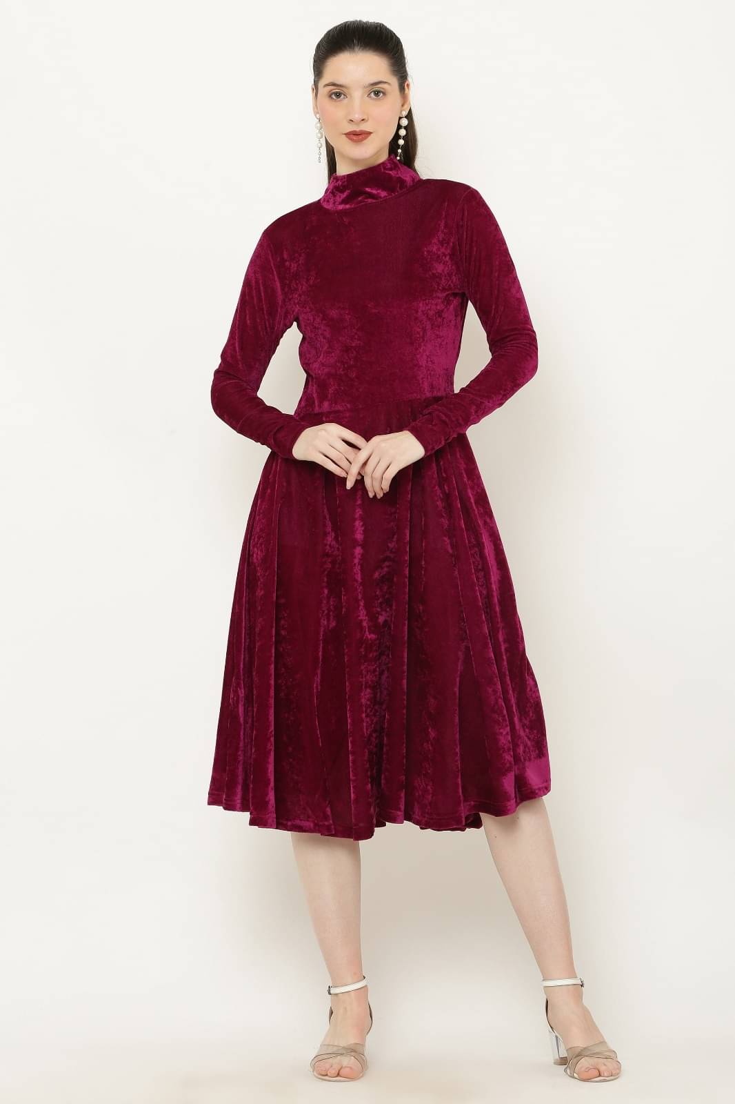     			vivient femme Women Velvet Solid Fit & Flare Dress ( Wine )