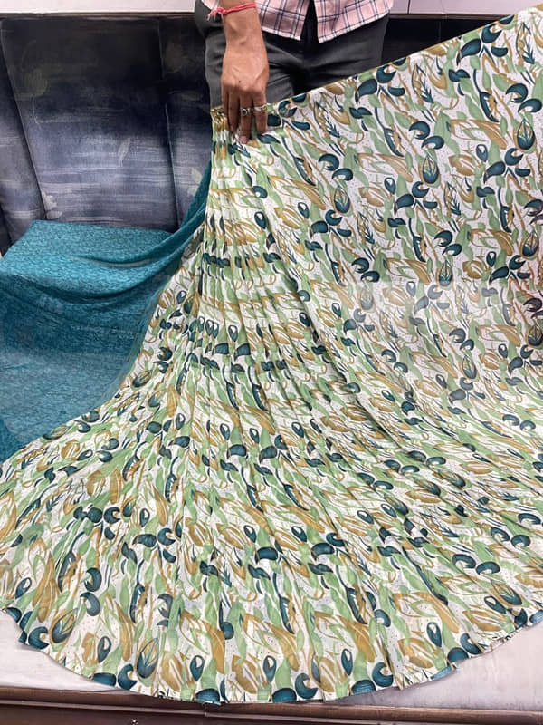 Sitanjali Georgette Printed Saree With Unstitched Blouse Piece ( Green ) - Sarees | Buy online on ZillyBuy