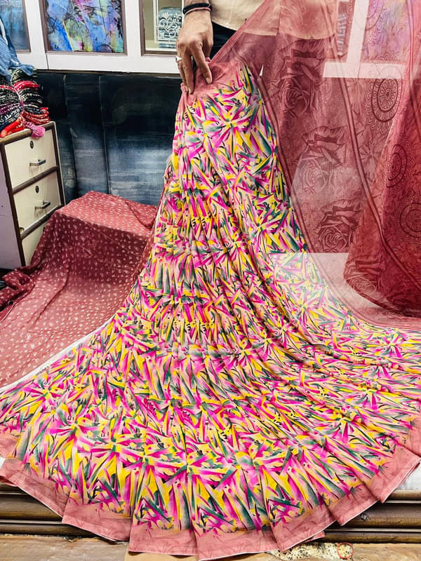 Sitanjali Georgette Printed Saree With Unstitched Blouse Piece ( Pink ) Sitanjali Georgette Printed Saree With Unstitched Blouse Piece ( Pink )