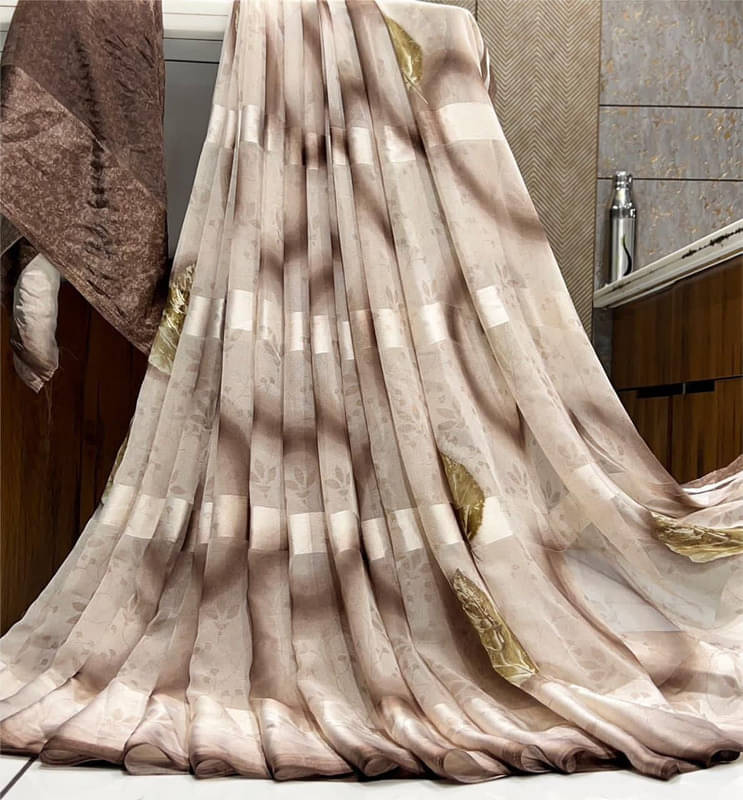 Sitanjali Georgette Printed Saree With Unstitched Blouse Piece ( Brown ) Sitanjali Georgette Printed Saree With Unstitched Blouse Piece ( Brown )