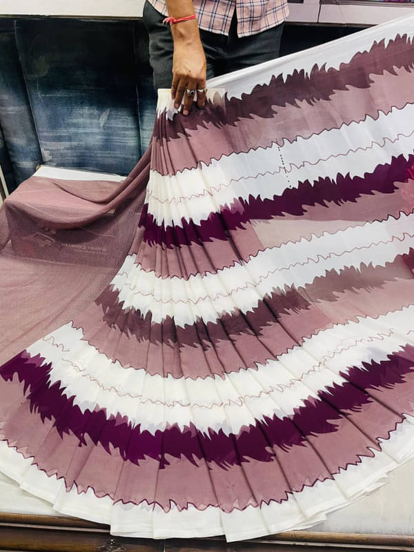     			Sitanjali Georgette Printed Saree With Unstitched Blouse Piece ( Wine )