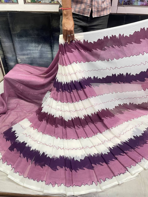 Sitanjali Georgette Printed Saree With Unstitched Blouse Piece ( Purple ) Sitanjali Georgette Printed Saree With Unstitched Blouse Piece ( Purple )