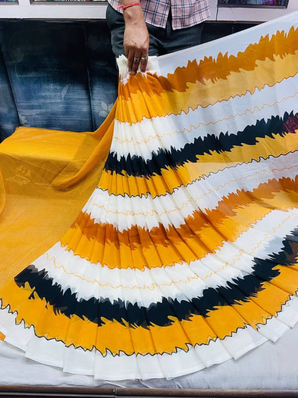 Sitanjali Lifestyle Georgette Printed Saree With Unstitched Blouse Piece ( Orange ) Sitanjali Lifestyle Georgette Printed Saree With Unstitched Blouse Piece ( Orange )