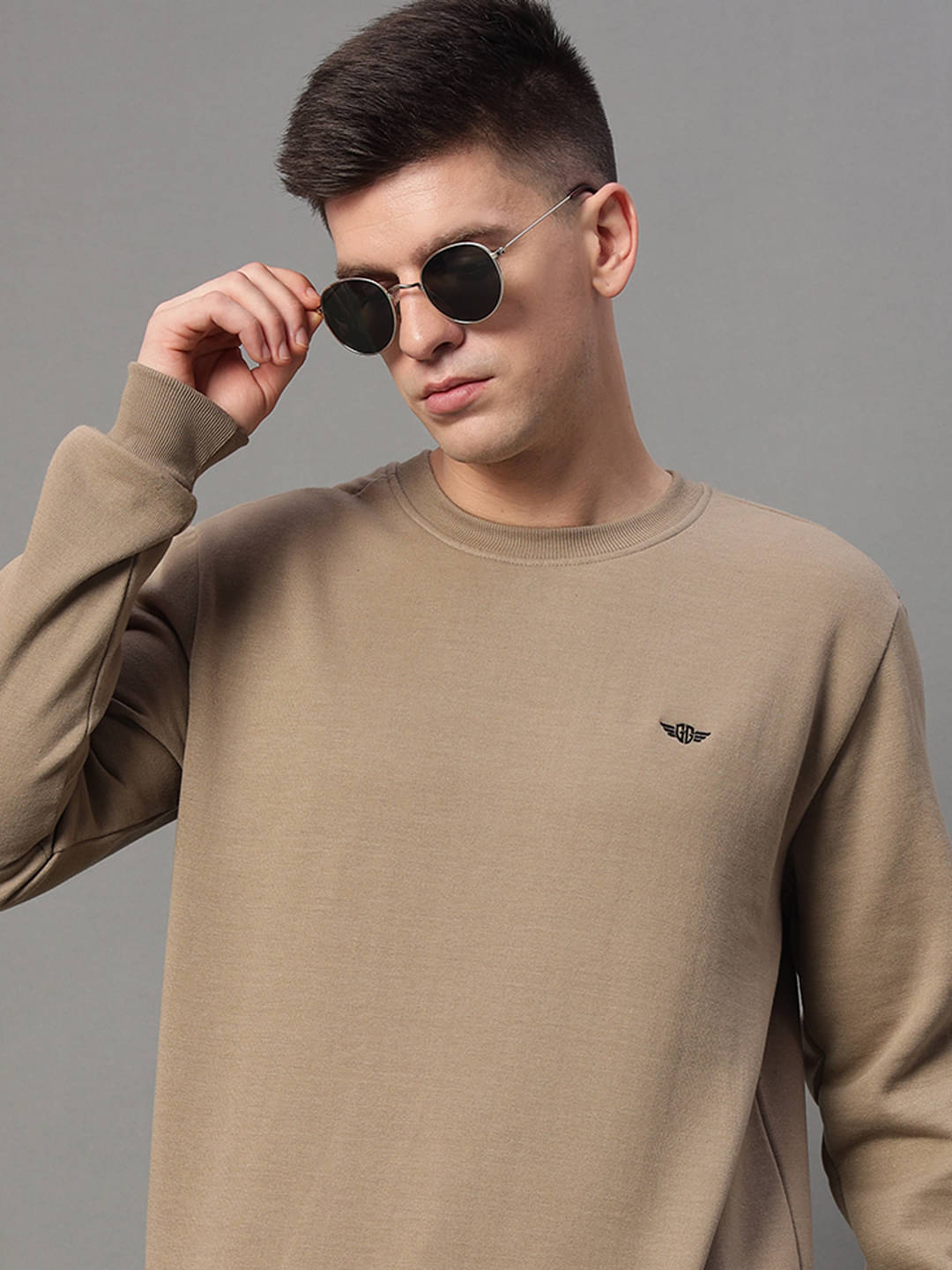 GET GOLF Fleece Round Neck Men's Sweatshirt - Beige ( Pack of 1 )     			GET GOLF Fleece Round Neck Men's Sweatshirt - Beige ( Pack of 1 )