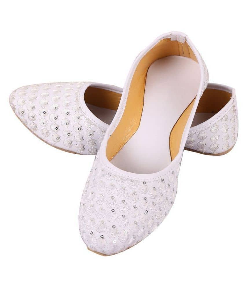 Raj White Ethnic Footwear - Ethnic Shoes | Buy online on ZillyBuy