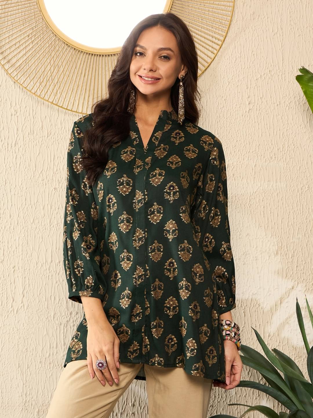 Vaamsi Women's Cotton Blend Tunic ( Green )     			Vaamsi Women's Cotton Blend Tunic ( Green )