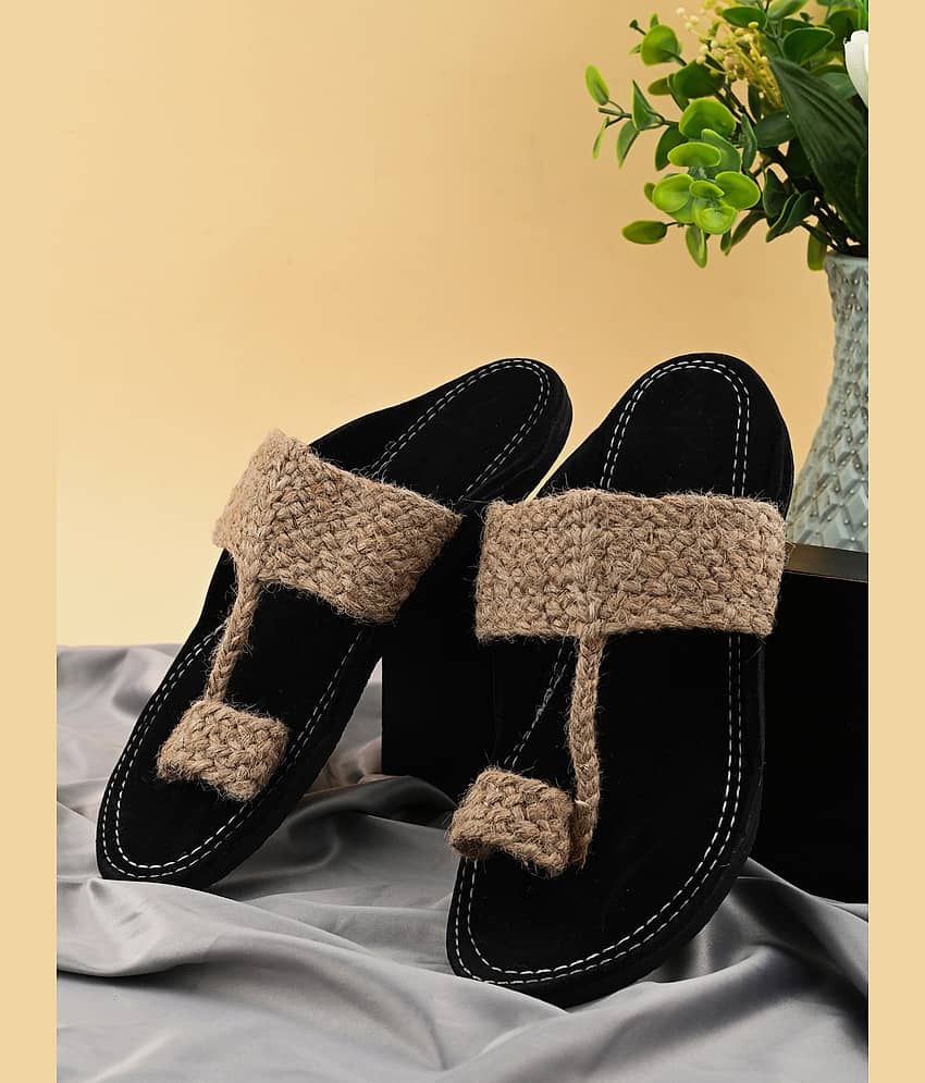 Anjaneya Creations Beige Men's Kolhapuris - Ethnic Shoes | Buy online on ZillyBuy