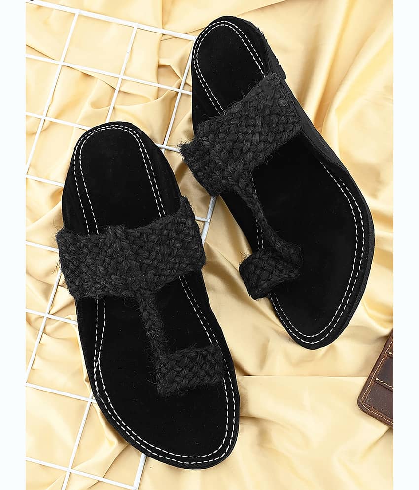 Anjaneya Creations Black Men's Kolhapuris - Ethnic Shoes | Buy online on ZillyBuy