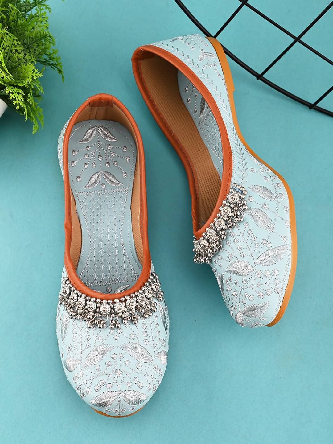     			Anjaneya Creations Turquoise Women's Juttis