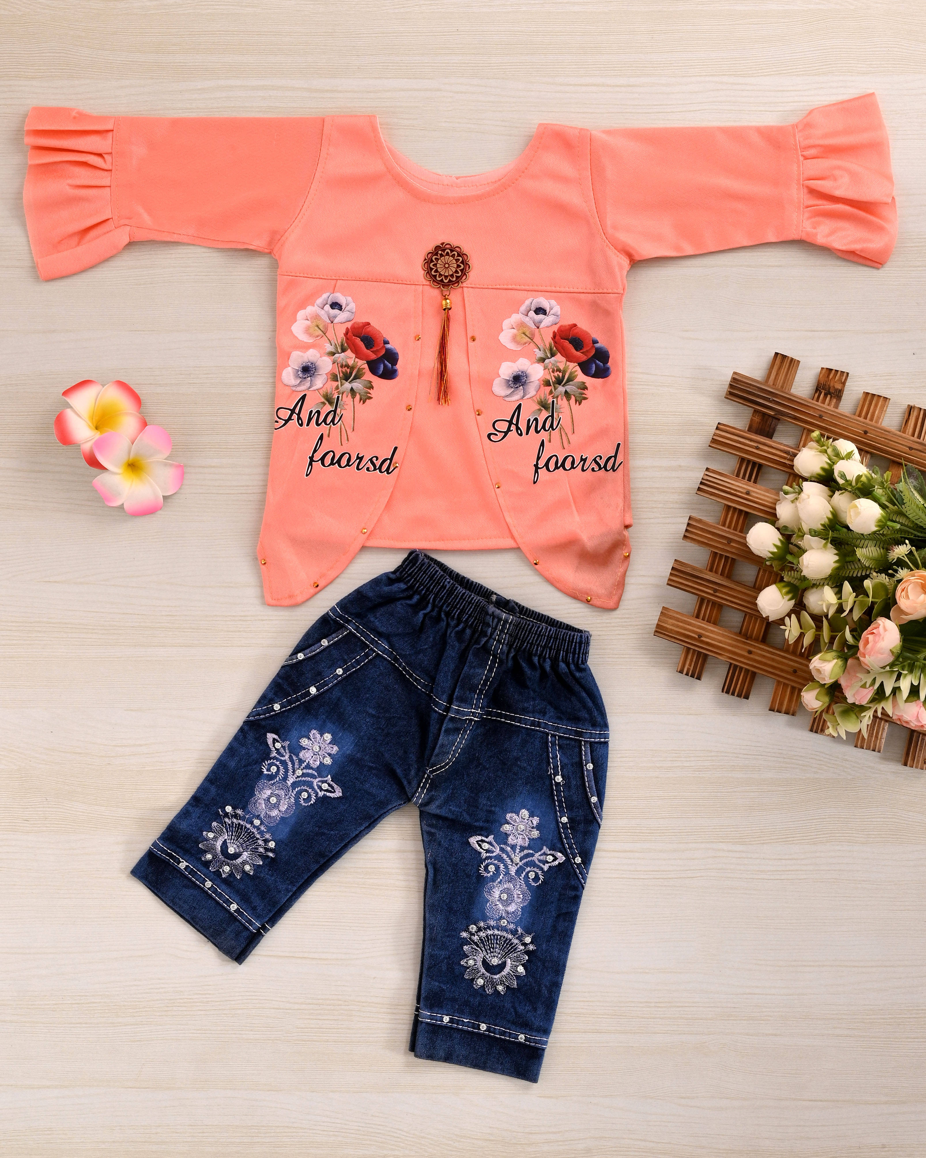     			MAXZEN Pack of 1 Girls Cotton Blend Top With Jeans ( PeachPuff )