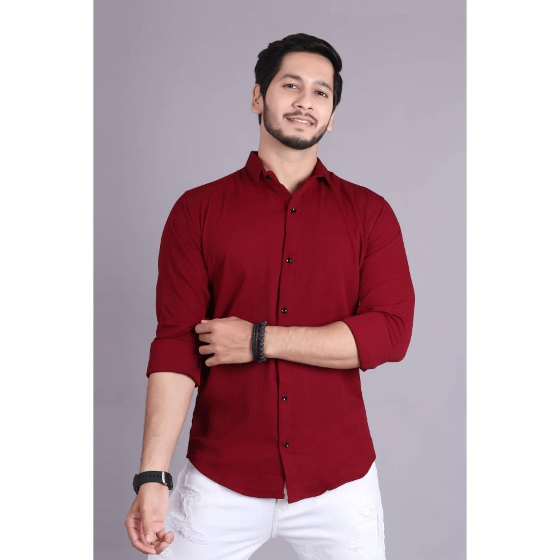     			jeevaan... the perfact fashion Cotton Blend Slim Fit Solids Full Sleeves Men's Casual Shirt - Maroon ( Pack of 1 )