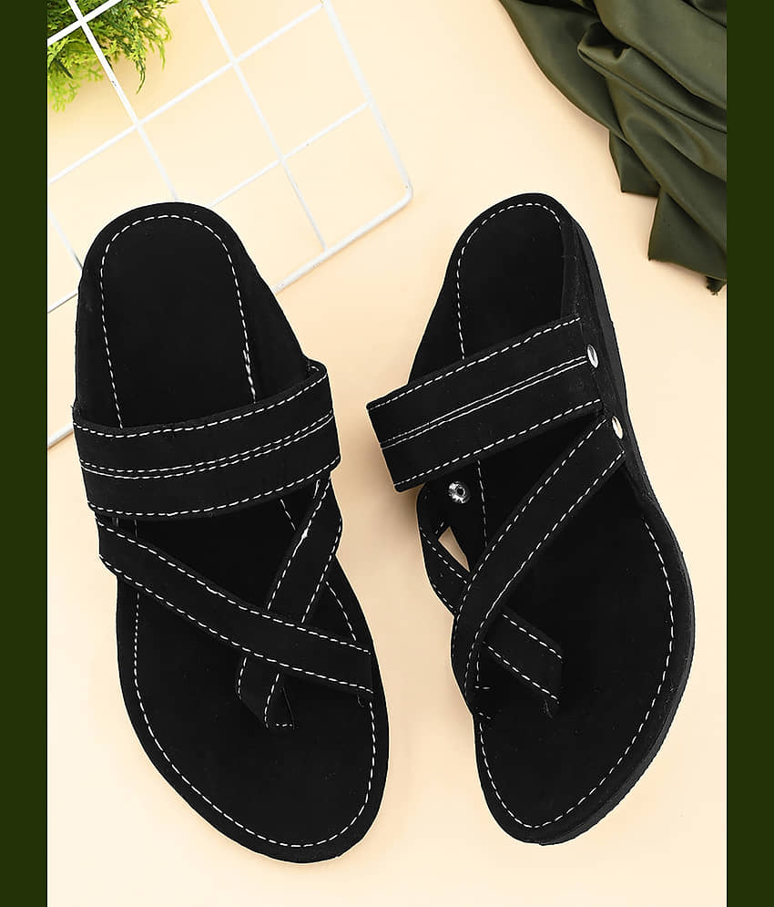 Anjaneya Creations Black Men's Kolhapuris - Ethnic Shoes | Buy online on ZillyBuy
