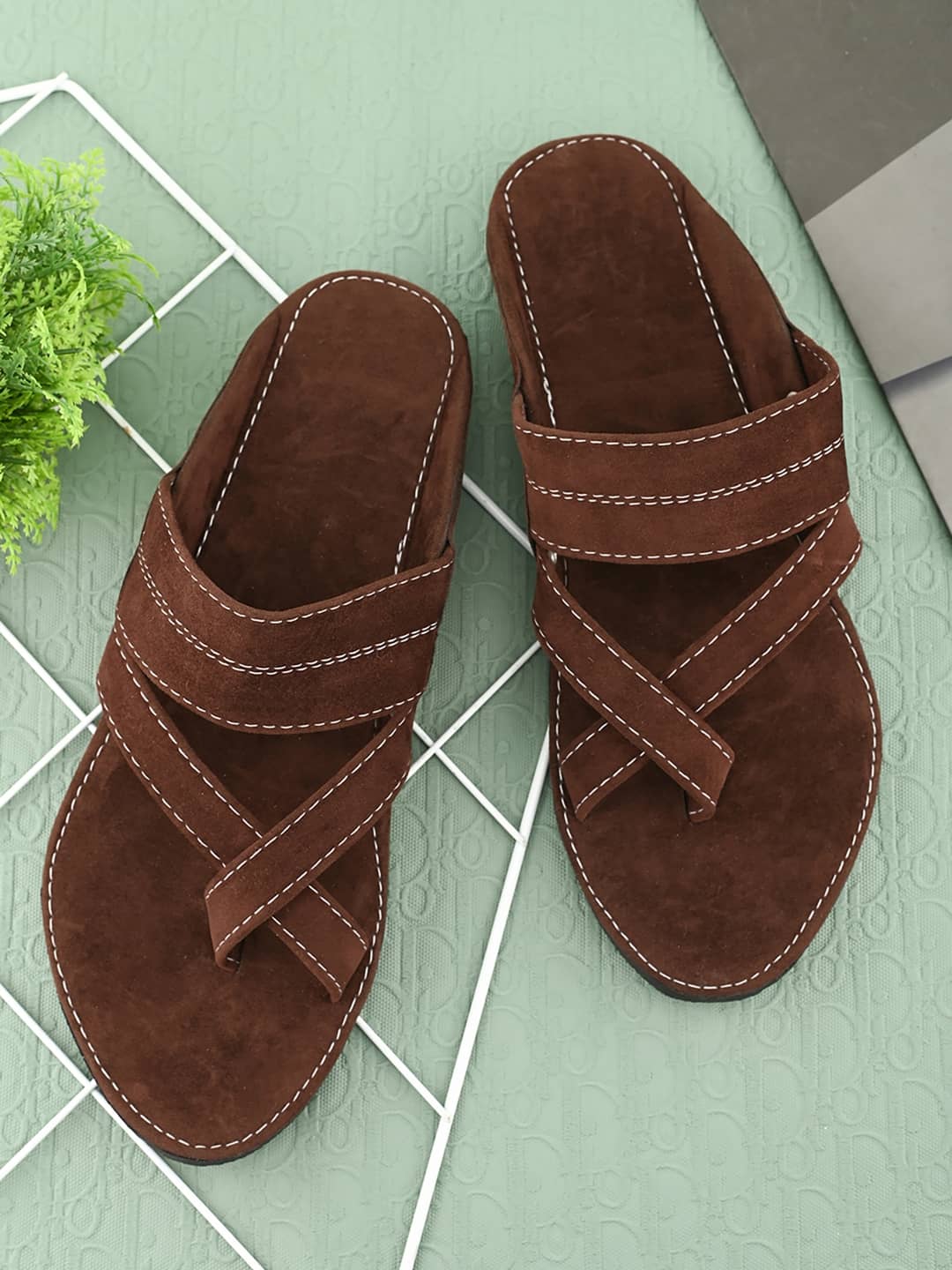 Anjaneya Creations Brown Men's Kolhapuris - Ethnic Shoes | Buy online on ZillyBuy