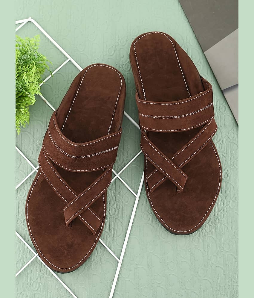 Anjaneya Creations Brown Men's Kolhapuris - Ethnic Shoes | Buy online on ZillyBuy