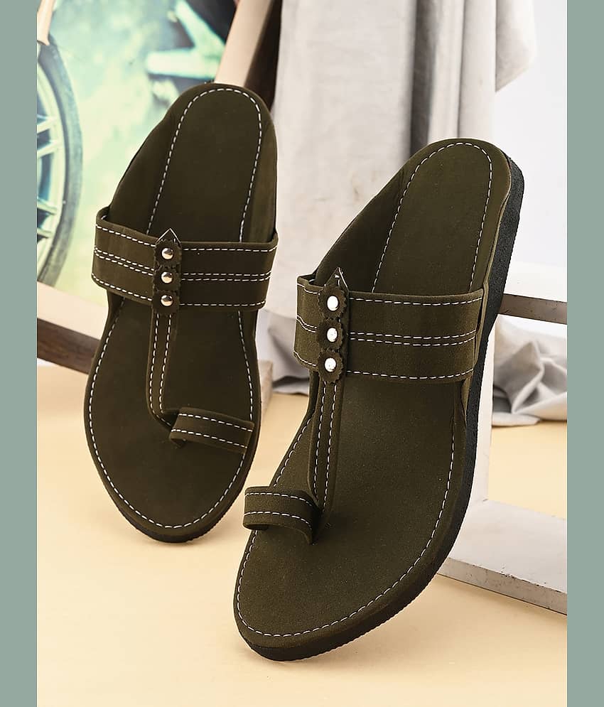 Anjaneya Creations Green Men's Kolhapuris - Ethnic Shoes | Buy online on ZillyBuy