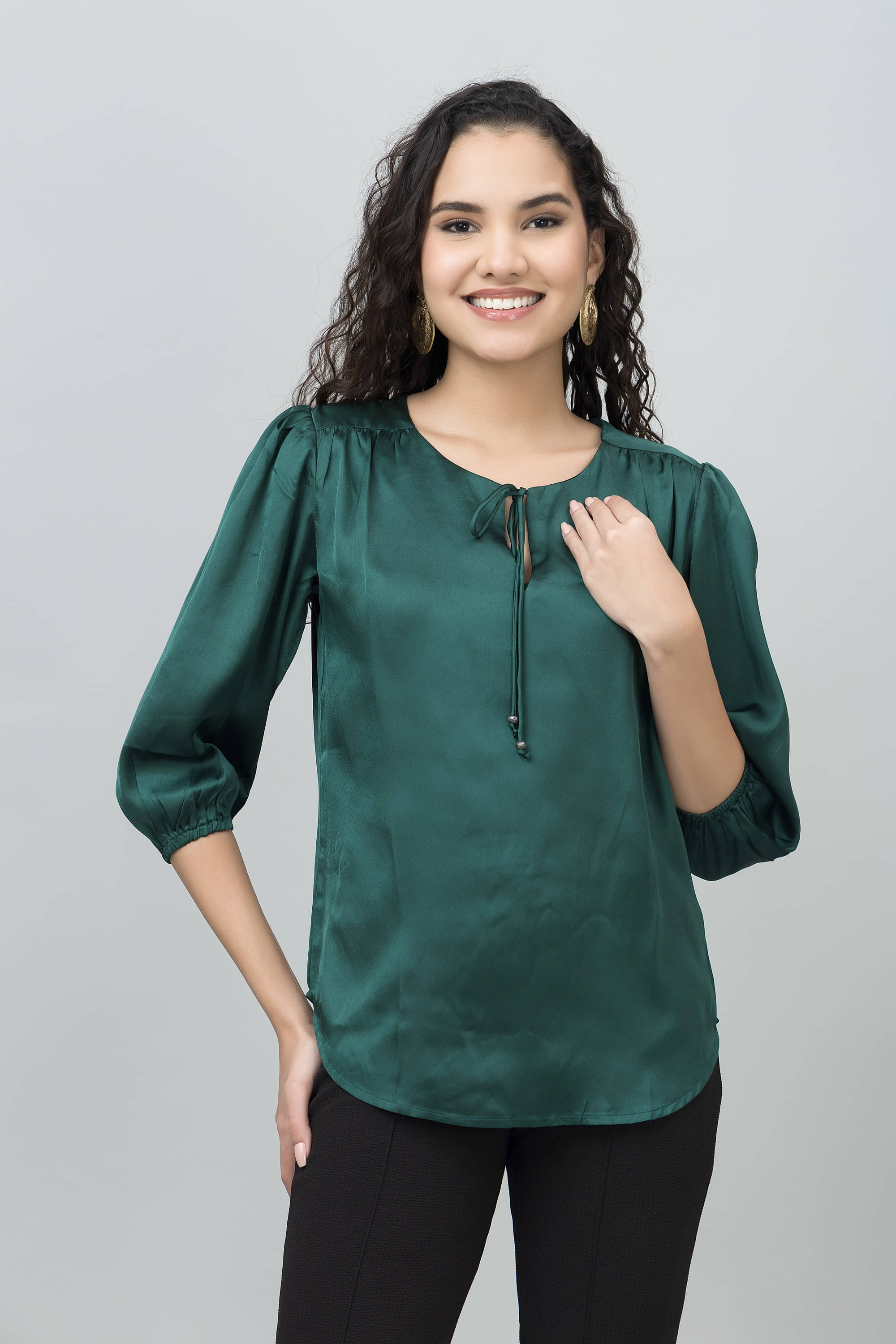 Purys Women's Satin Regular Top ( Green ) Purys Women's Satin Regular Top ( Green )