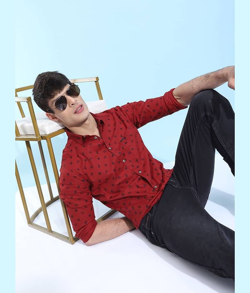 The Indian Garage Co Men Rust Red & Black Slim Fit Printed Casual Shirt