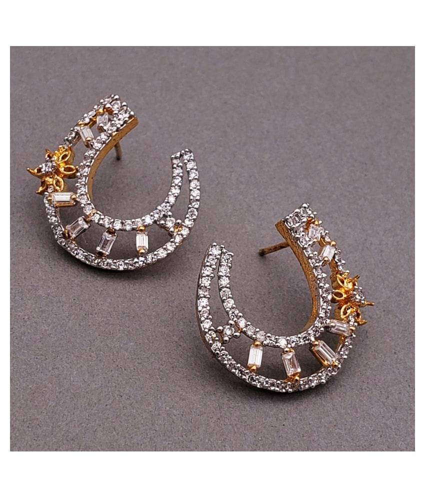     			The Jewelbox Golden Earrings