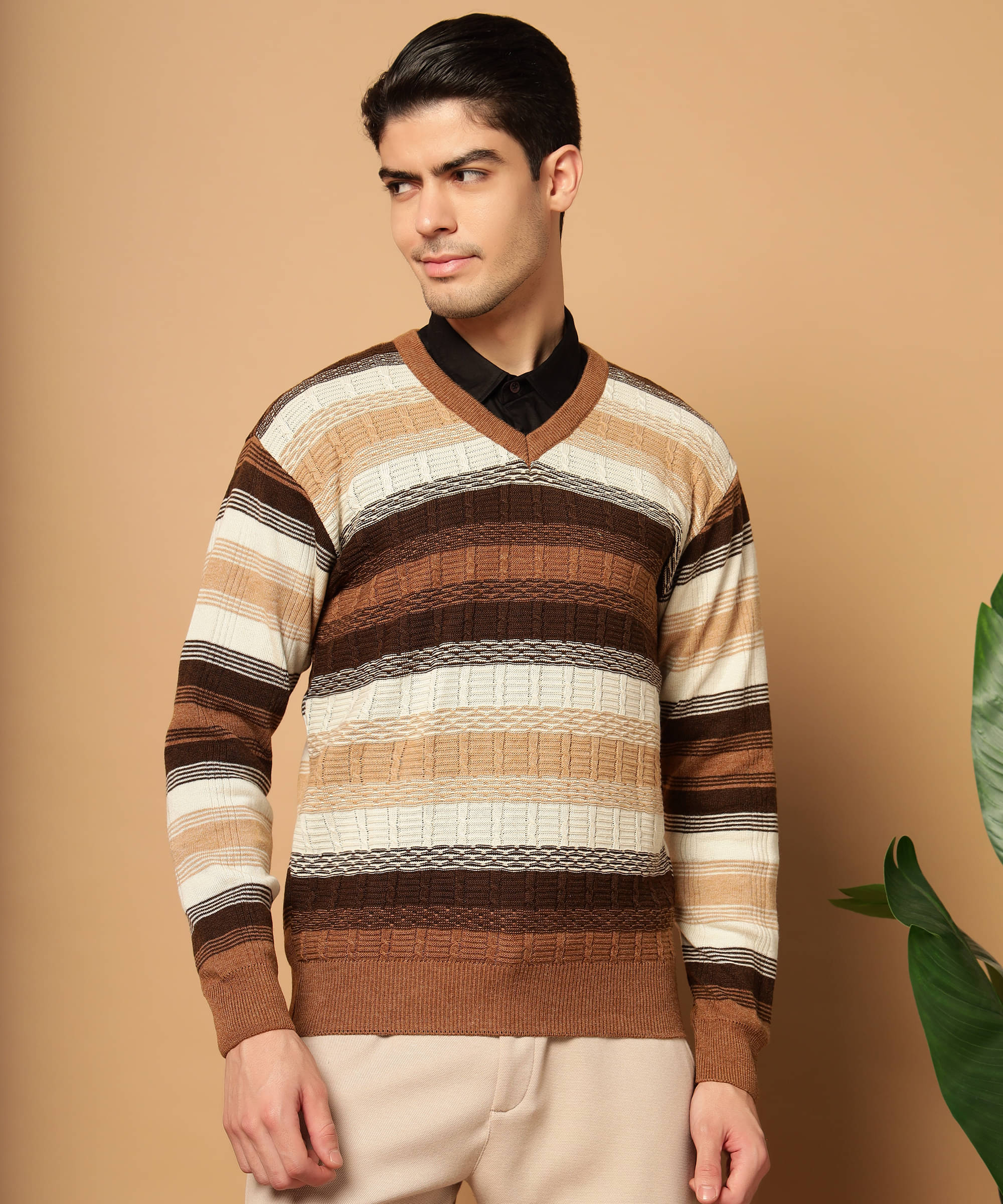 HELL BOUND Woollen V-Neck Men's Full Sleeves Pullover Sweater - Brown ( Pack of 1 ) HELL BOUND Woollen V-Neck Men's Full Sleeves Pullover Sweater - Brown ( Pack of 1 )
