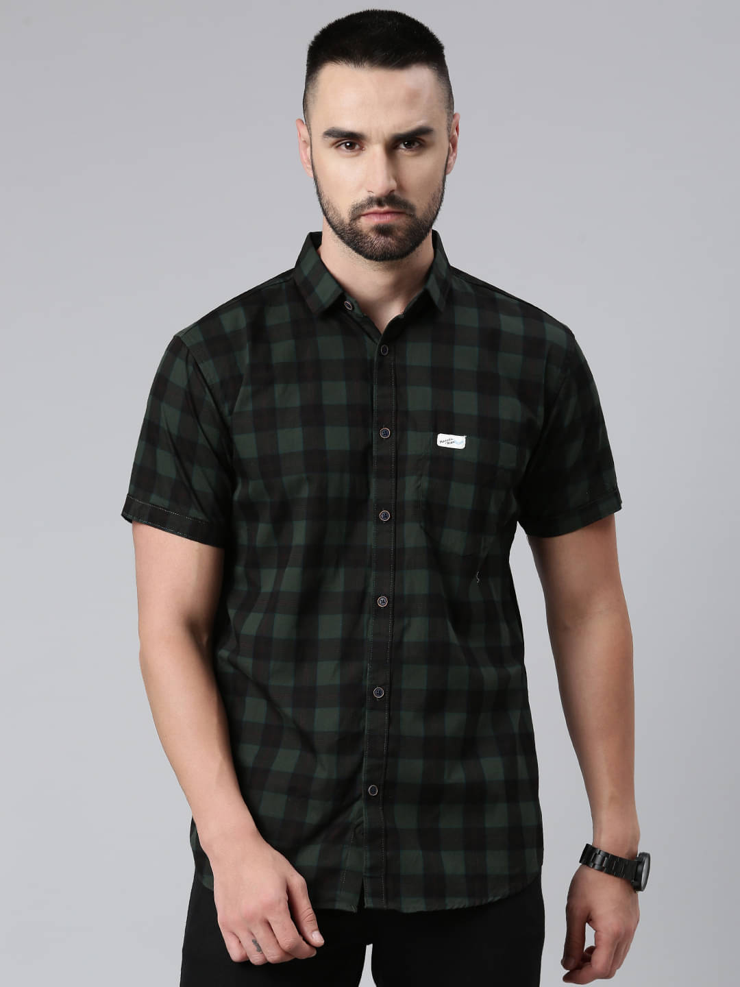 MAJESTIC MAN 100% Cotton Slim Fit Checks Half Sleeves Men's Casual Shirt - Green ( Pack of 1 )     			MAJESTIC MAN 100% Cotton Slim Fit Checks Half Sleeves Men's Casual Shirt - Green ( Pack of 1 )