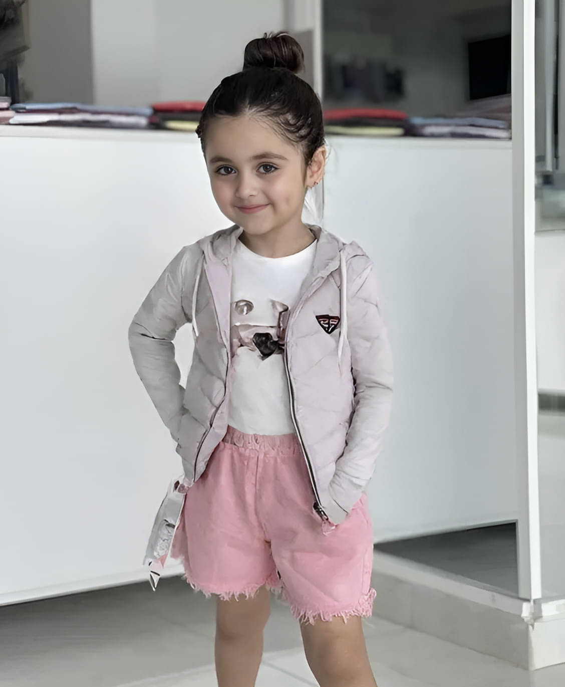 PLUS PARADISE Girls Polyester Quilted & Bomber For ( Pack of 1 , Grey ) PLUS PARADISE Girls Polyester Quilted & Bomber For ( Pack of 1 , Grey )