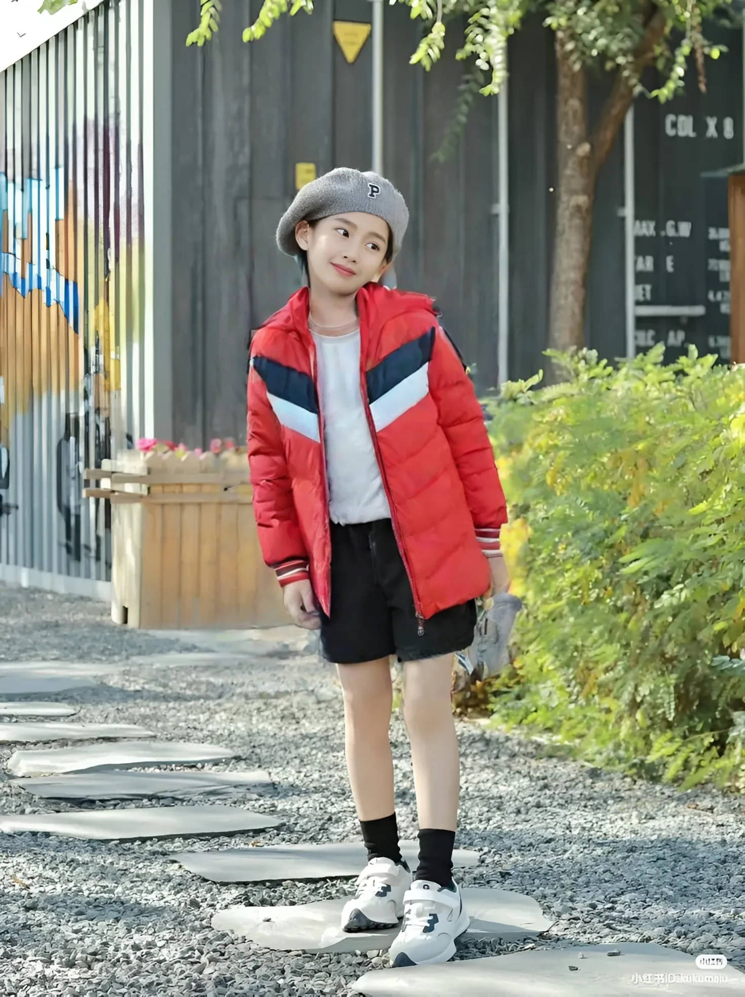 PLUS PARADISE Girls Polyester Quilted & Bomber For ( Pack of 1 , Red ) PLUS PARADISE Girls Polyester Quilted & Bomber For ( Pack of 1 , Red )