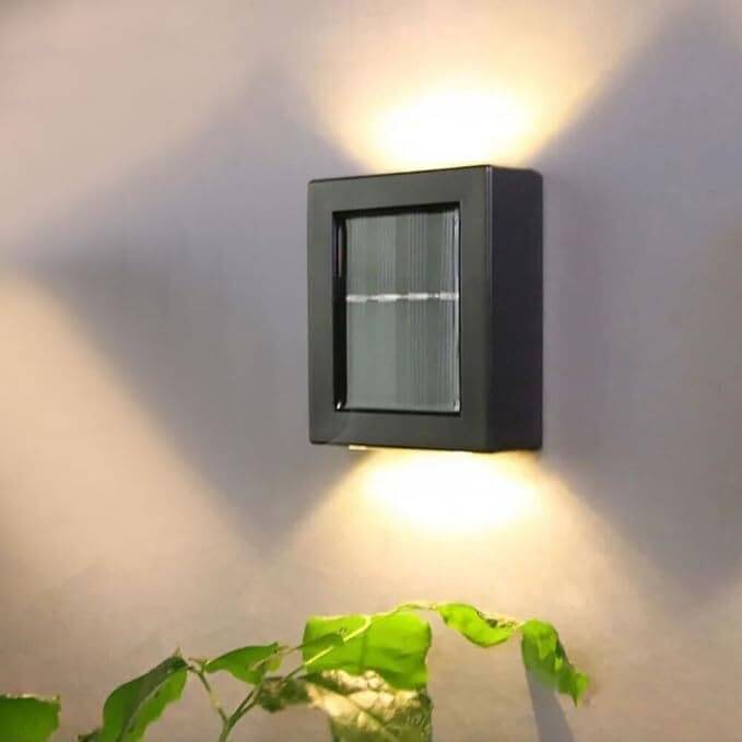     			SPARKWORLD 5W Solar Powered Decorative Light ( Pack of 1 )