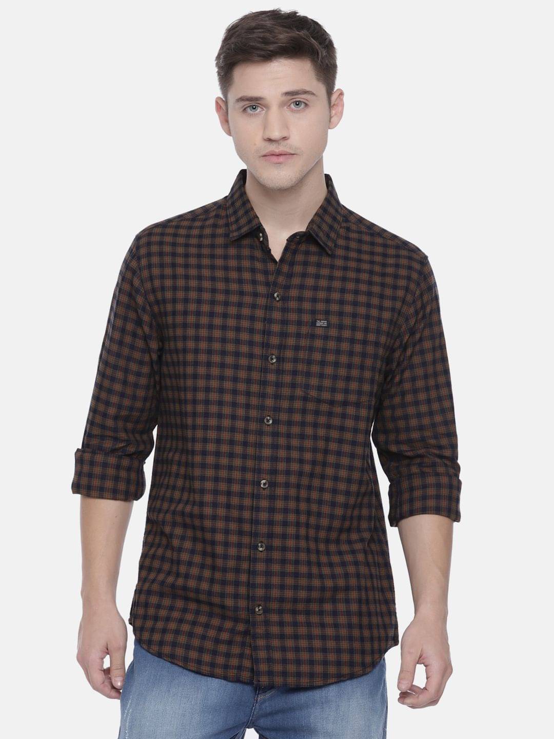     			The Indian Garage Co Men Navy & Khaki Regular Fit Checked Casual Shirt