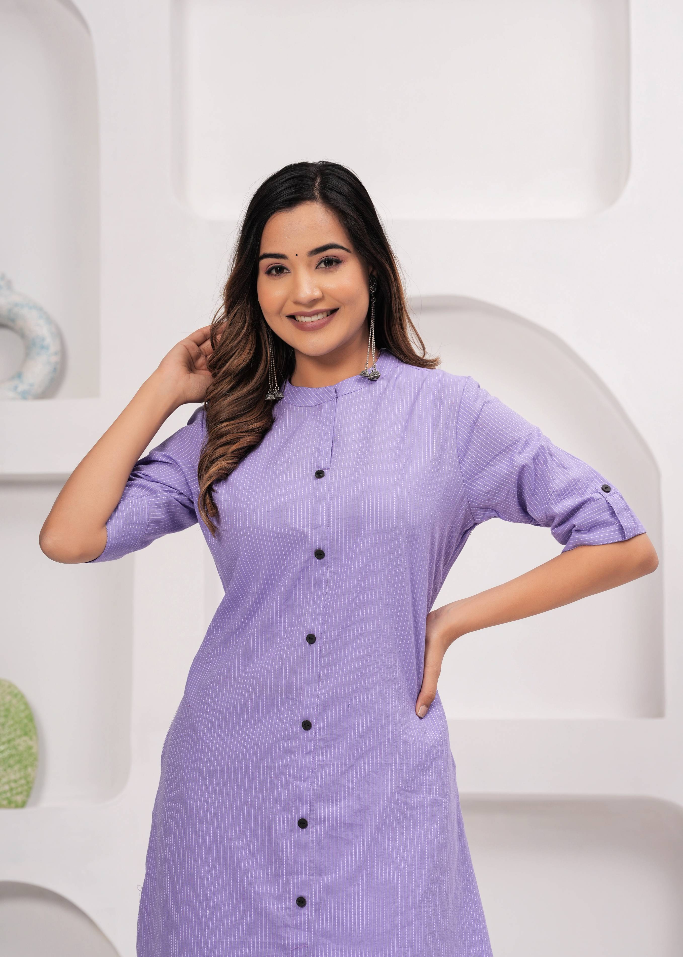 Angvarnika Pack of 1 Cotton Embroidered Straight Women's Kurti - ( Purple ) Angvarnika Pack of 1 Cotton Embroidered Straight Women's Kurti - ( Purple )